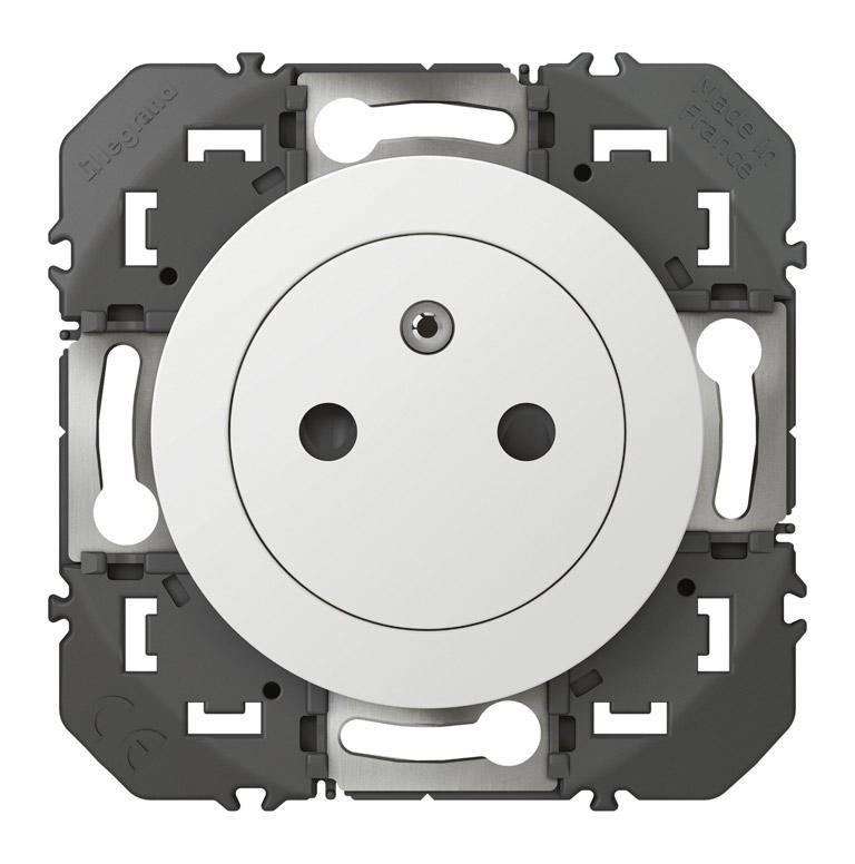 [EMH-P3156] PRISE DE COURANT 2P+T SURFACE DOOXIE 16A FINITION BLANC